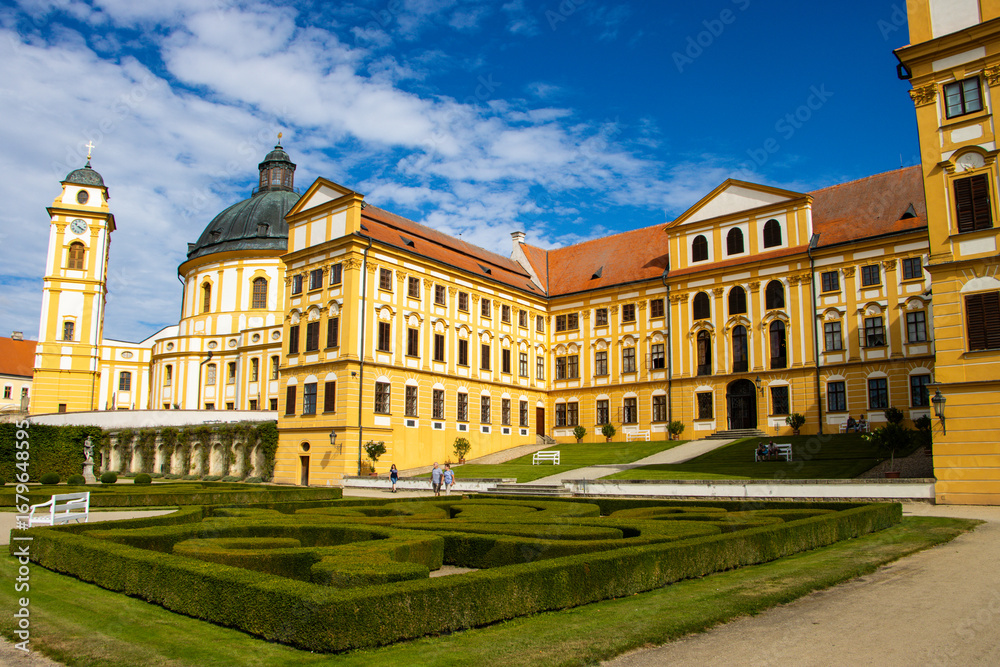 Obraz premium Baroque Jaroměřice nad Rokytnou Castle with gardens and church, historical landmark and cultural monument in the Vysočina region, Czech Republic, European heritage site.