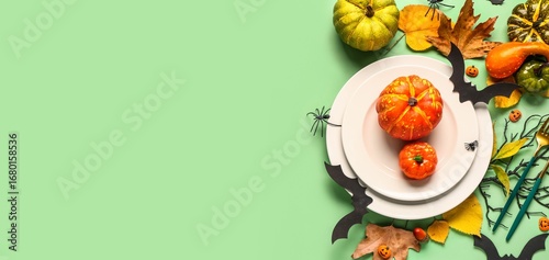 Halloween table setting wit...