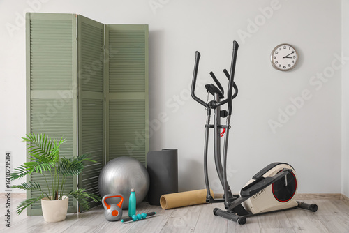 Training apparatus, sports ...