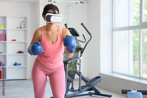 Young woman in virtual real...