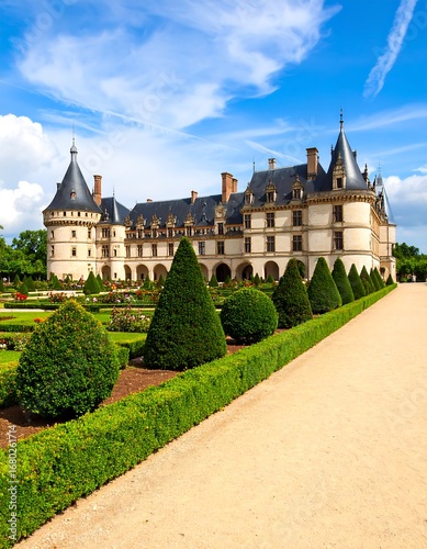 Grand ch?teau with manicured gardens