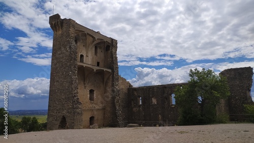 Vue du Château de Châteauneuf-du-Pape