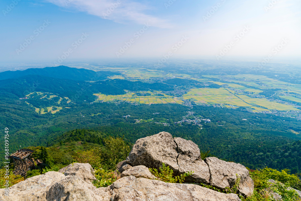 Fototapeta premium 筑波山山頂(女体山)からの関東平野展望