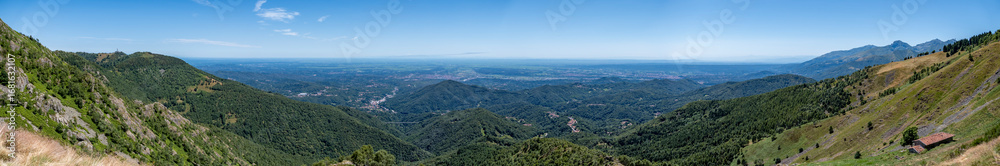 Fototapeta premium Strada Panoramica Zegna, Biella, Piemonte