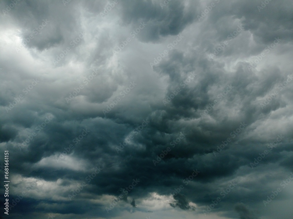 Obraz premium storm clouds timelapse