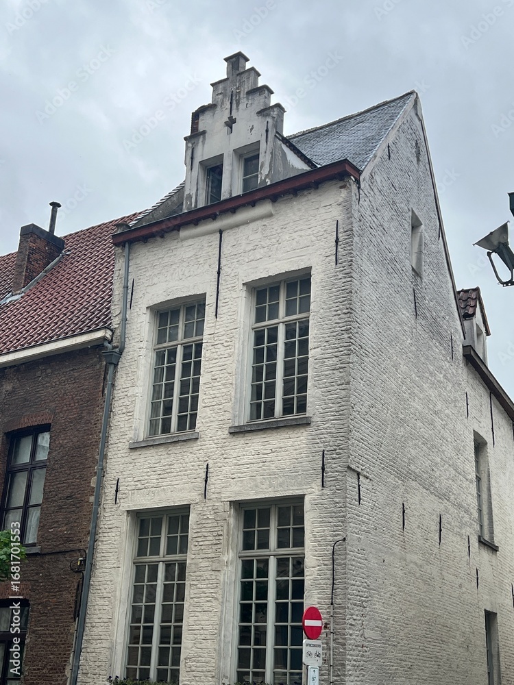 Fototapeta premium A small building