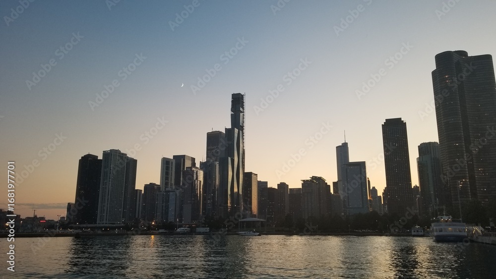 Fototapeta premium chicago skyline at sunset