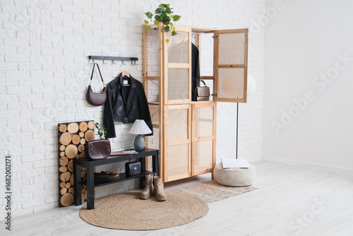 Interior of hallway with ja...