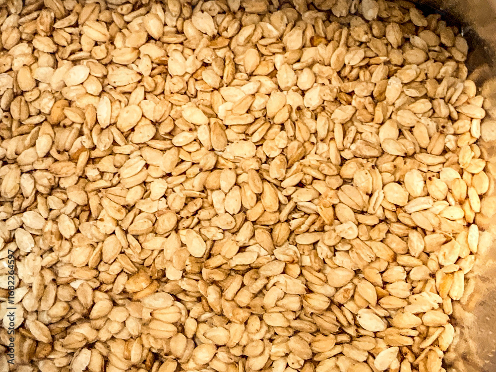 Fototapeta premium 白ごまのクローズアップ / White Sesame Seeds Close-up