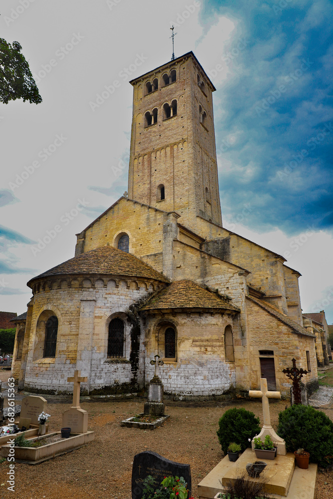 Fototapeta premium église de Chapaize