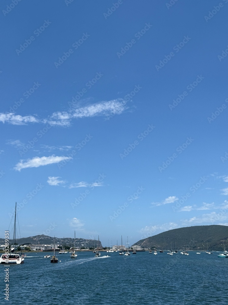 Fototapeta premium boat on the bay