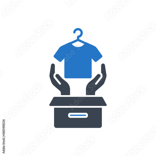 Donating clothes box icon