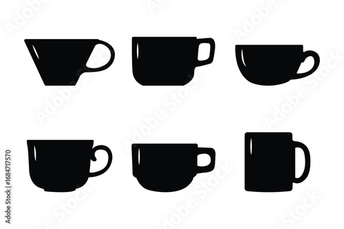 Coffee cup icon set. Cups of coffee tea collection. Hot drink icon . Simple black and white icon of a steaming cup of coffee . eps 10