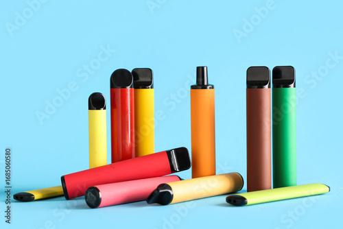 Different electronic cigare...