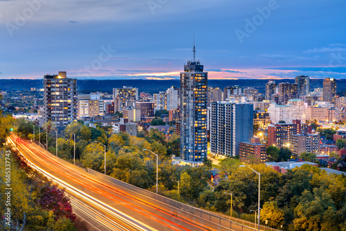 Fotografia Hamilton, Ontario, Canada Downtown City Skyline