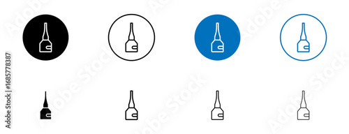 Eyeliner bottle icons set. vector illustration