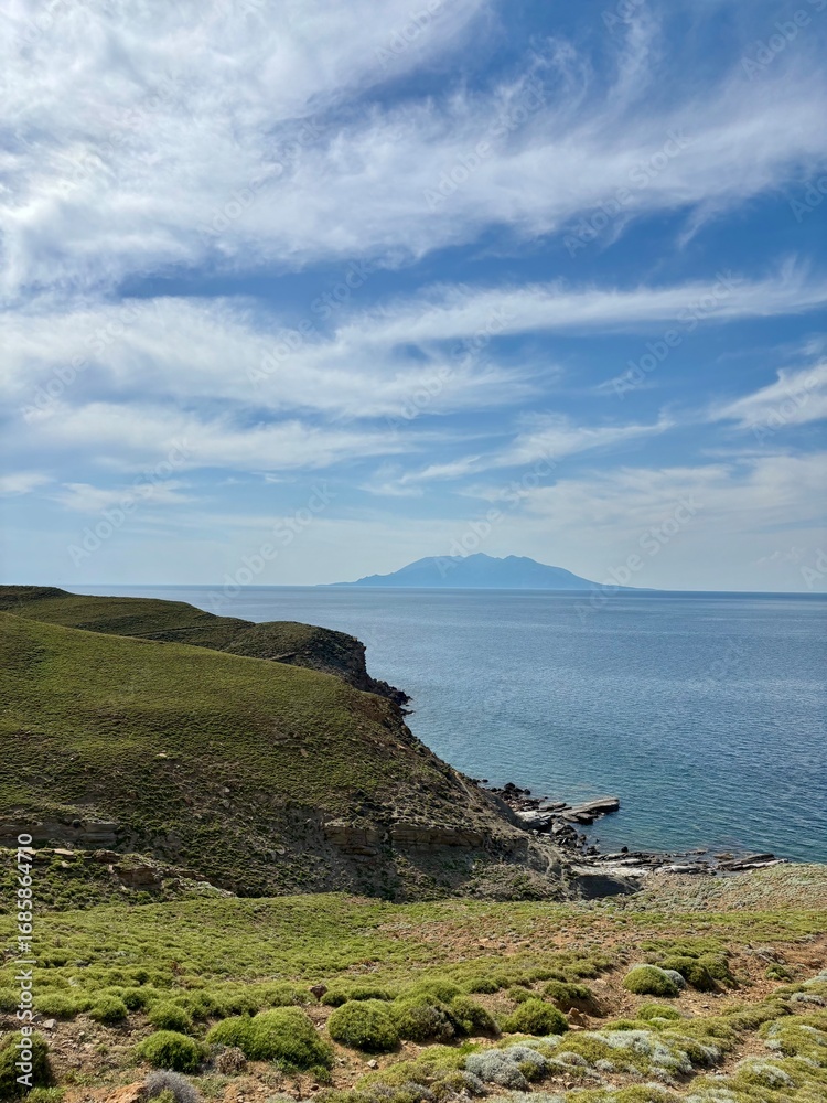 Naklejka premium view of the coast