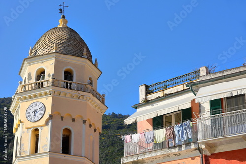 Chiesa di Santa Margherita di Antiochia Parish Church, detail of the 40 m high octagonal bell tower built in 1750. Vernazza-Cinque Terre-Liguria-268