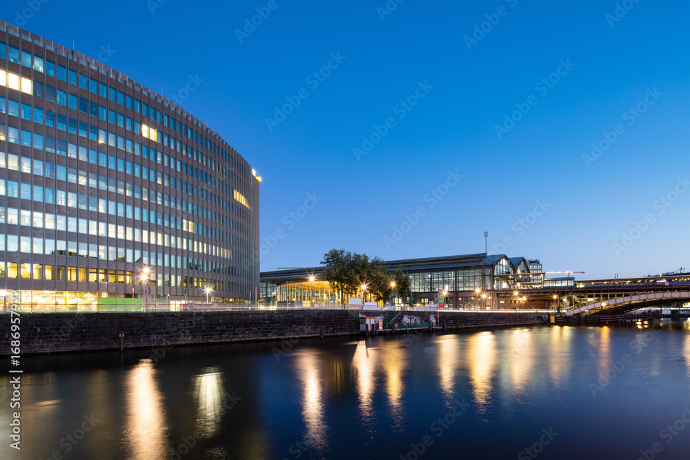 Naklejka premium Buildings near Friedrichstrasse
