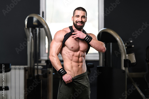 Fotografie Healthy Young Man With Six Pack