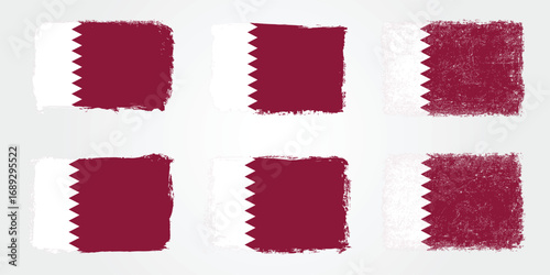 Grunge Style Qatar Flag Set