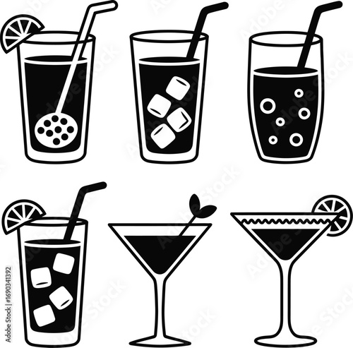 (132)Cocktail & Cold Drink Doodle Set – Black and White Vector Illustrations of Bubble Tea, Iced Drinks, and Cocktail Glasses