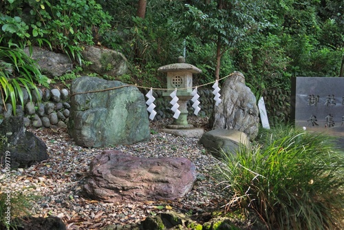 神社の磐座