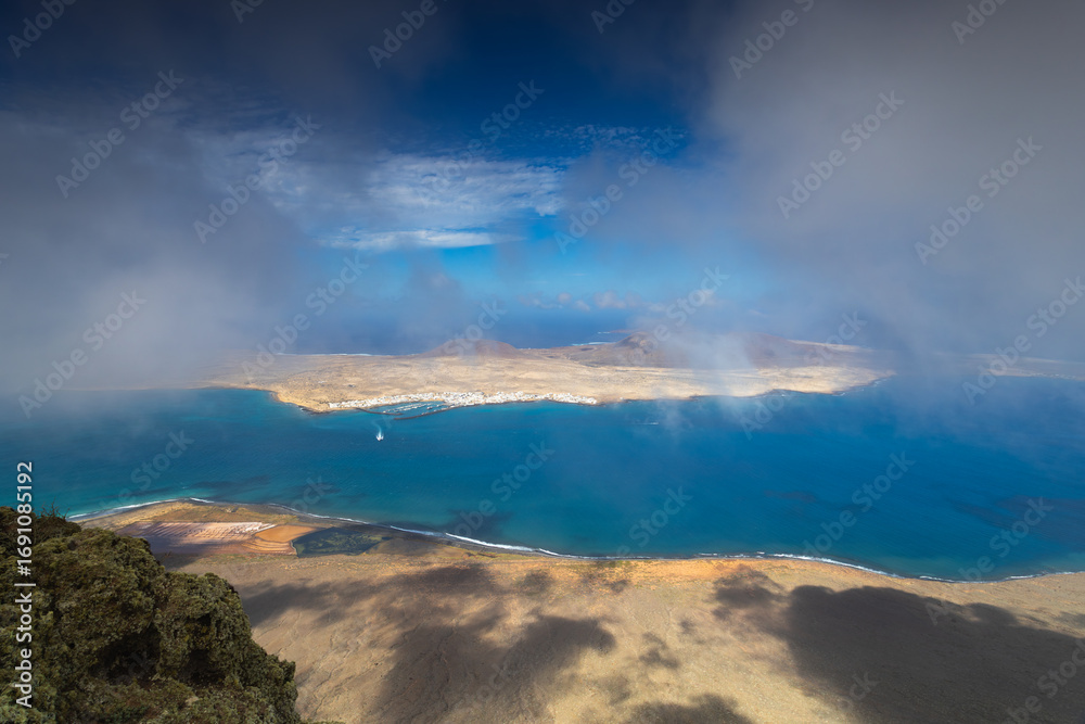 Naklejka premium View from El Mirador del Rio to La Graciosa island