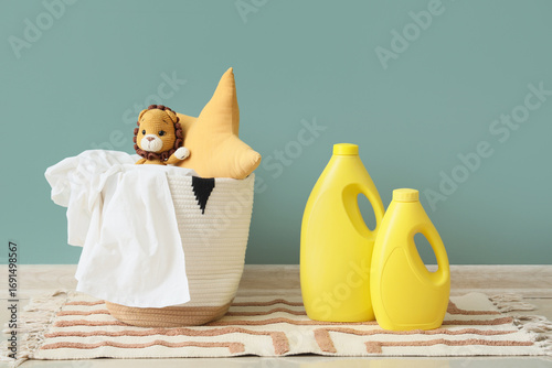 Laundry basket with toy lio...