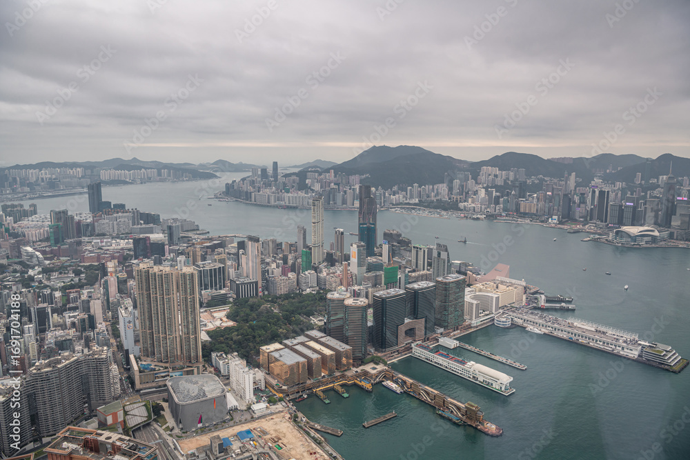 Fototapeta premium Top view of Hong Kong cityscape