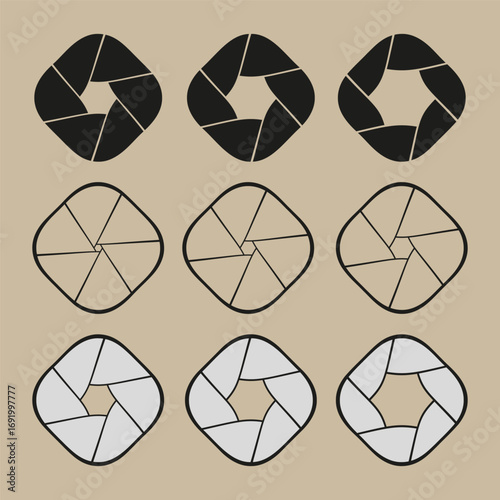 Camera lens symbol. Aperture shutter illustration. Circular diaphragm icon. Vector photography graphic. EPS 10.