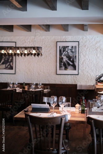 Photography Hong Kong restaurant interior