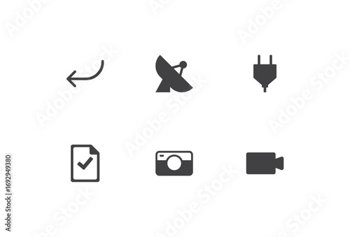Internet and Things Icon Set Vector Illustration – Modern Web, IoT, Technology, Communication, and Smart Device Symbols for Digital Platforms, Apps, Websites, and User Interface Design
