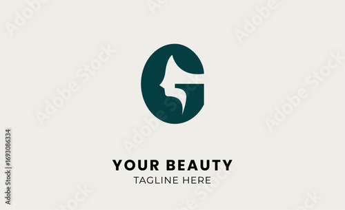 Minimal logo woman beauty with letter G. Feminine, body treatment and modern logo.