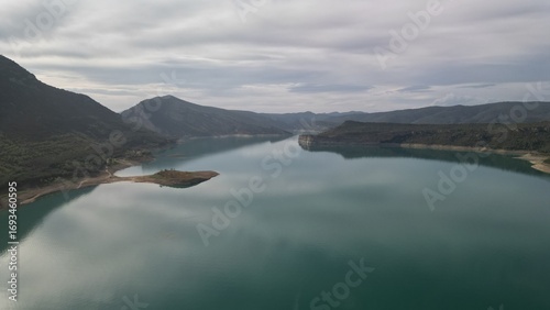 Embalse de Canelles, Corça