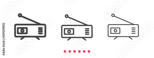 Radio icon. Thin line icon vector