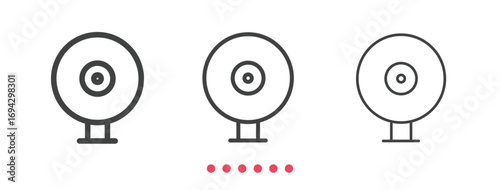 Web cam icon. Thin line icon vector