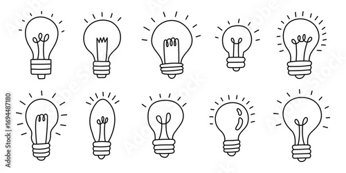 Hand drawn lightbulbs set. Doodle lightbulbs.