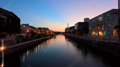 夕日に染まる京橋川 島根県松江市