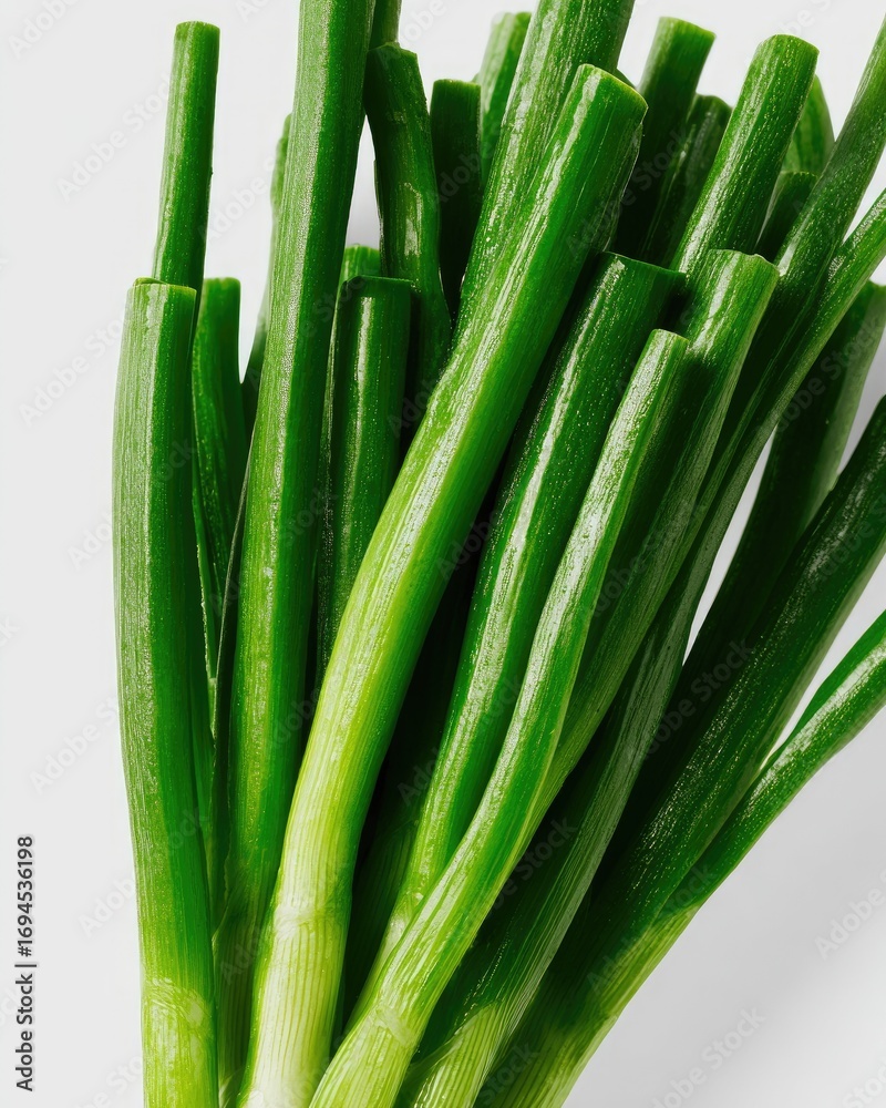 Obraz premium Close-up of fresh green scallions (1)