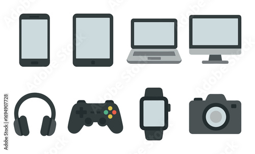Desert theme icons: dune, gecko, oasis, camel, starfish, scorpion, grass, tent