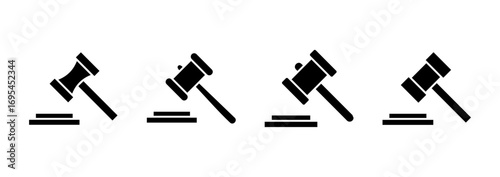 Gavel icon vector. judge gavel sign and symbol. law icon. auction hammer