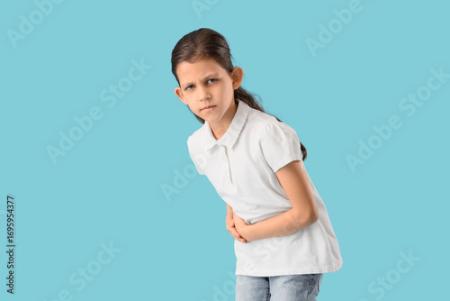 Teenage girl with appendici...