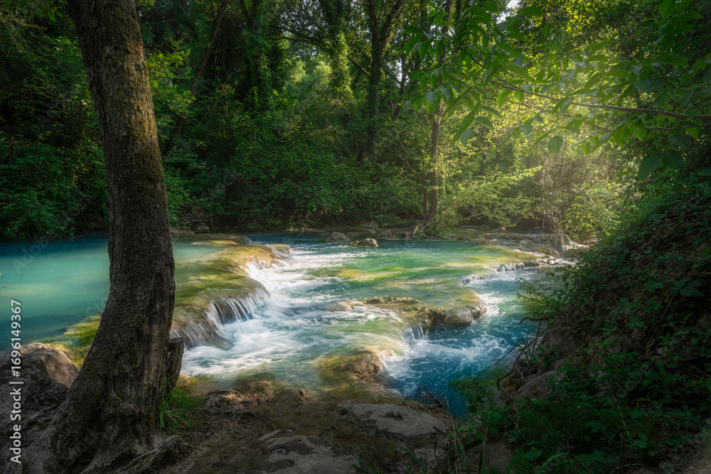 Obraz premium Elsa River along Sentierelsa trail, Tuscany, Italy