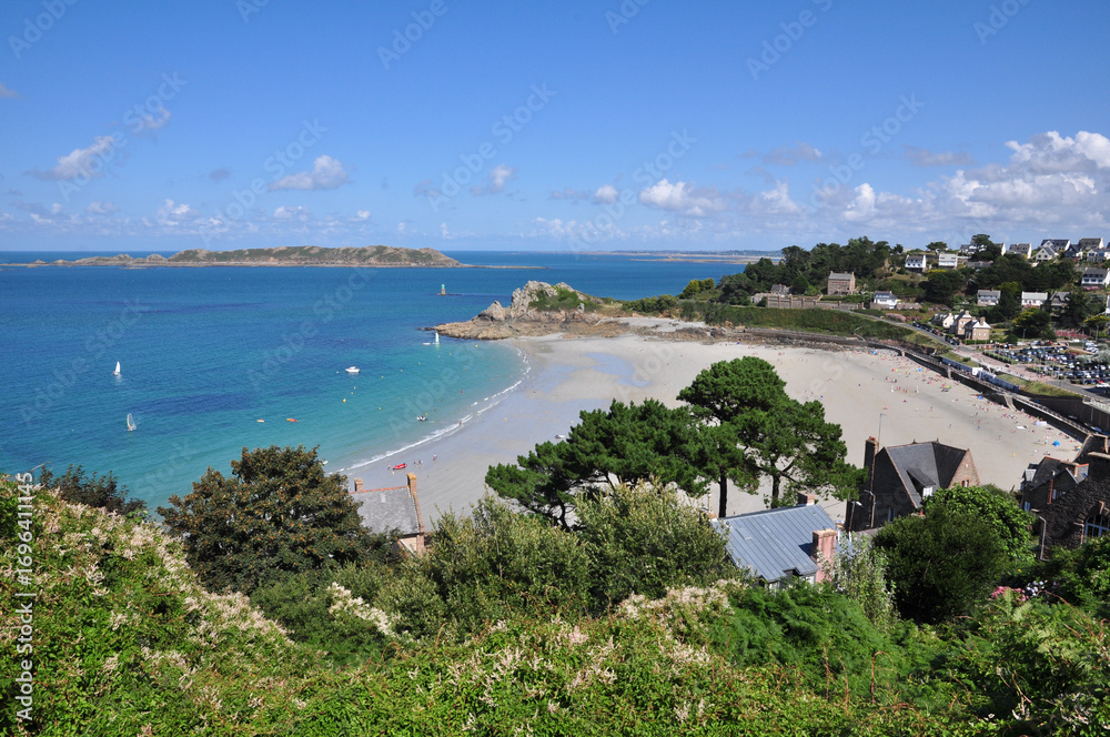 Obraz premium Plage de Perros-guirec en Bretagne