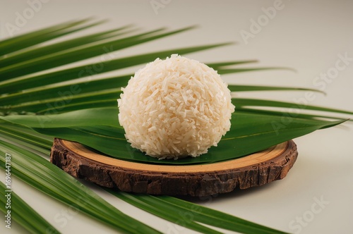 Traditional Thai Sweet: Coc...