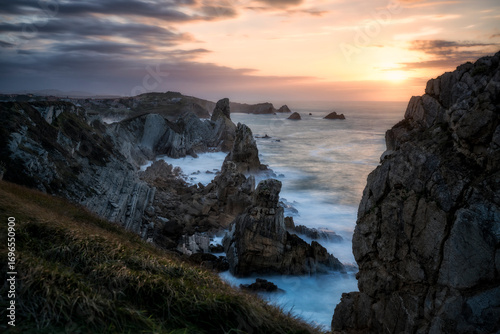 Costa quebrada en Liencres, Cantabria