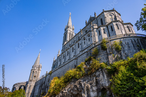 Fotografia La Basilique Immaculée Conception dans le sanctuaire notre-dame de Lourdes