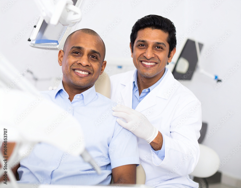 Obraz premium Dentist and patient