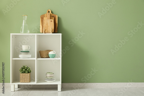 Shelving unit with differen...